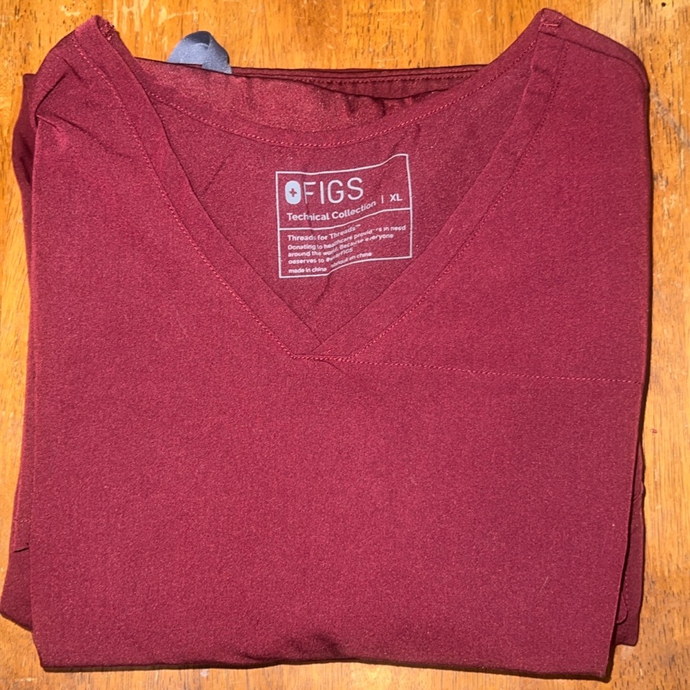 XL TALL Maroon Figs Scrub Set
